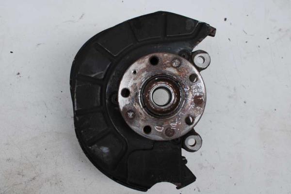 MOYEU AVANT DROIT VW GOLF 6 1.6TDI - Vue 1